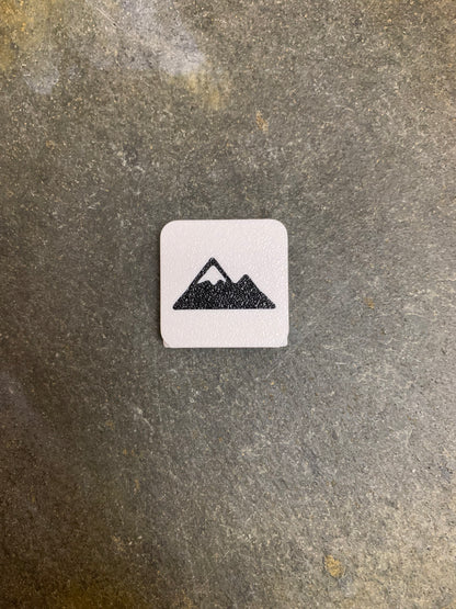 Mountain Peaks Hat Clip